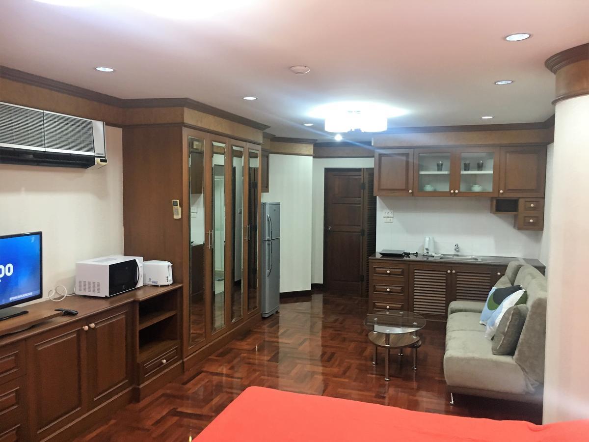 Sky Beach Apartment Pattaya Exterior foto