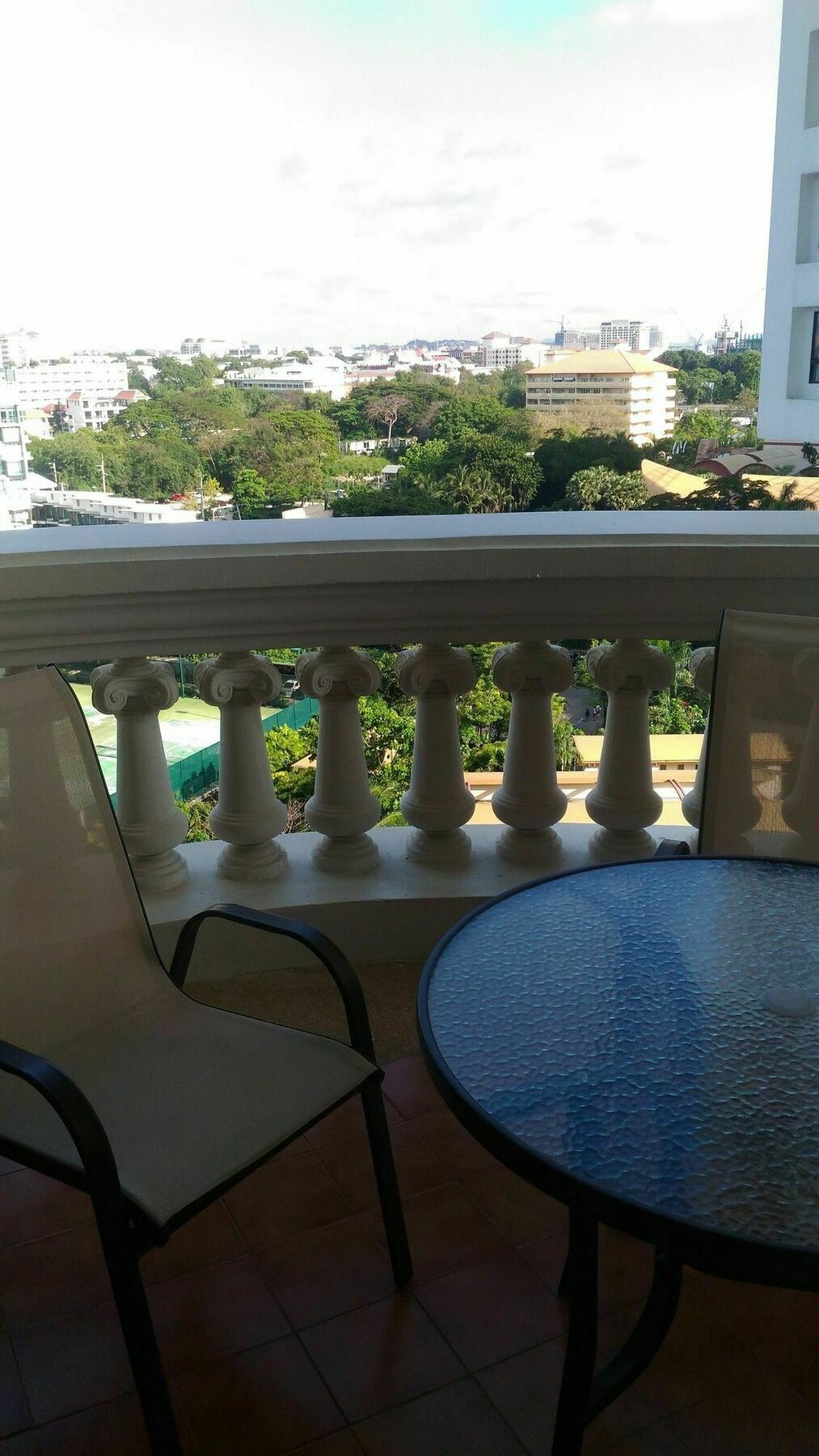 Sky Beach Apartment Pattaya Exterior foto